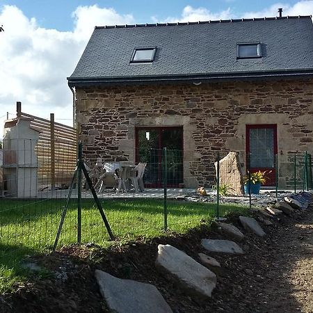 Gite La Chouette Bégard Exterior foto